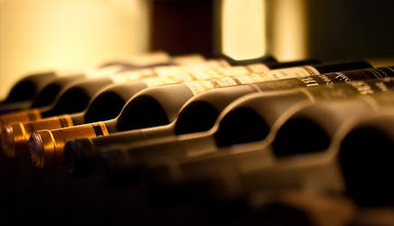 Aula online de degustação de vinhos com sommelier